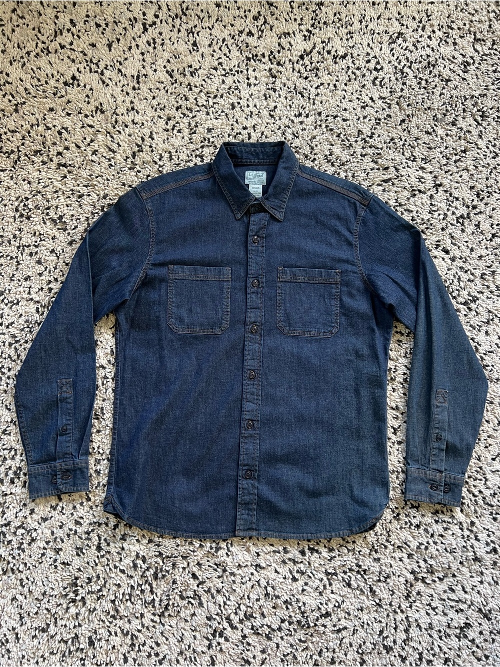 LL Bean BeanFlex Denim Shirt Slightly Fitted Long Sleeve 521769 Men’s Medium